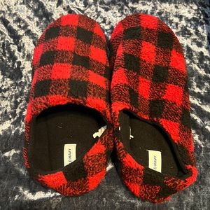 Like New Old Navy Men’s House Shoes XL Like New